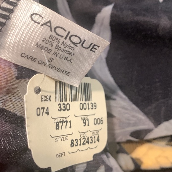 Sheer floral cami, black with gray & cream Small - Picture 5 of 5